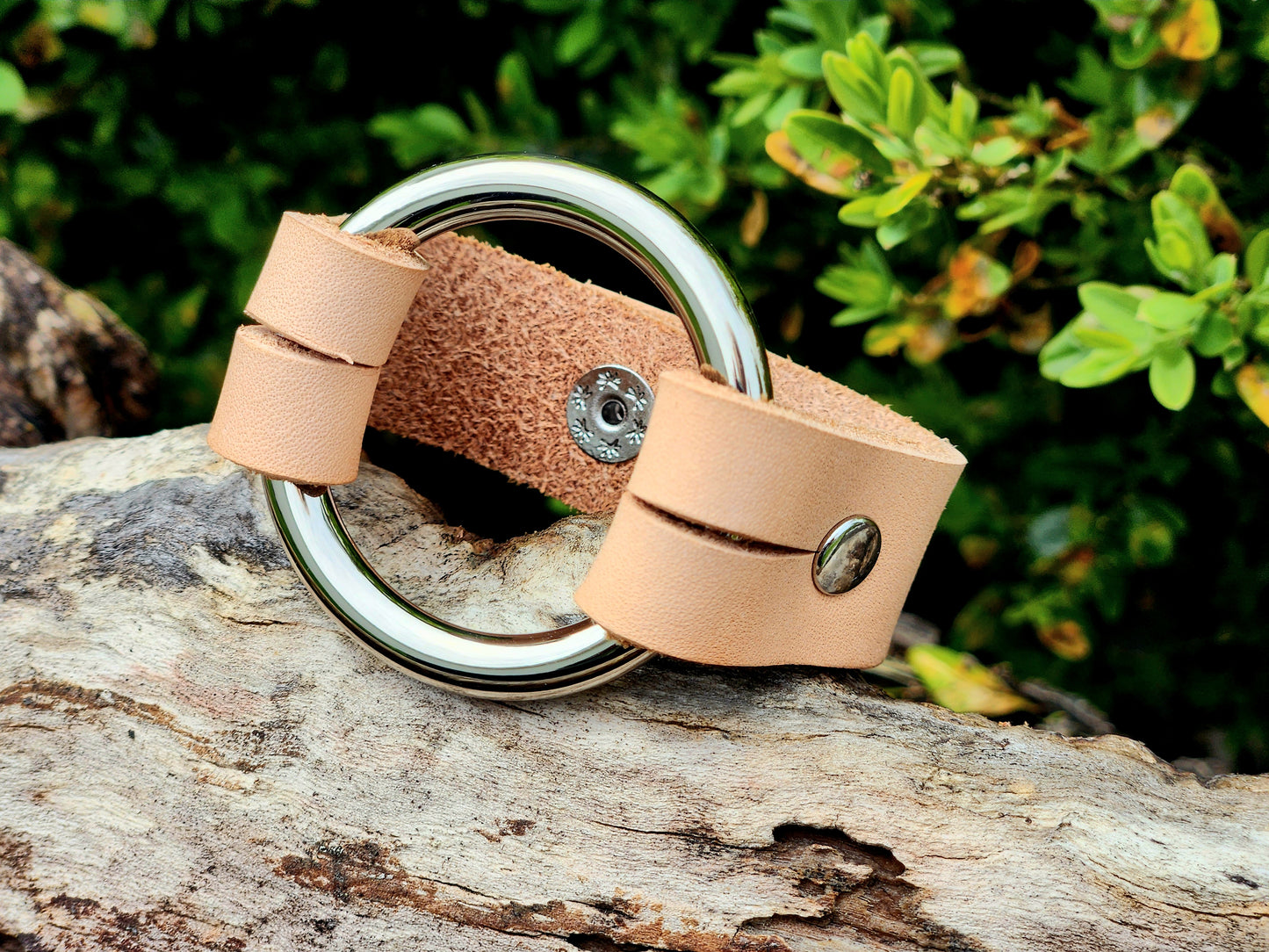 Bella O-Ring Leather bracelet -