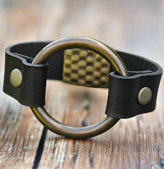 Brass Ring Leather vintage bracelet